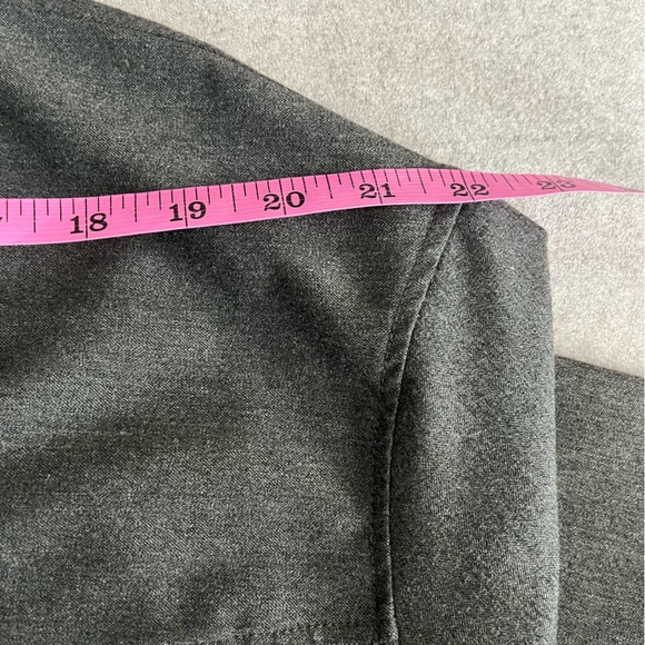 [L] Zara Women Dark Gray Relaxed Fit Shirt Jacket Shacket NWOT - Picture 8 of 11